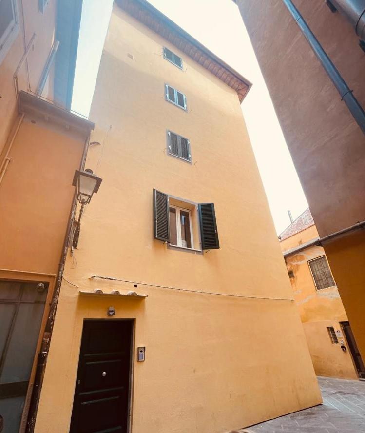 Apartamento San Ranieri Tiny Tower Pisa Exterior foto